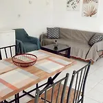 Sandy Luxury *